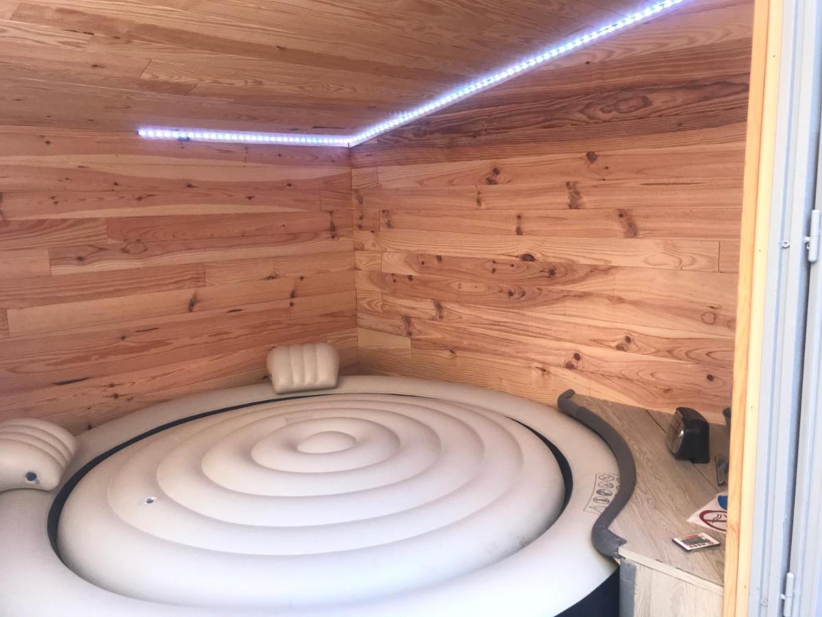 Gite Du Serre De Boudre Climatise, Spa Permanent Buisson 外观 照片