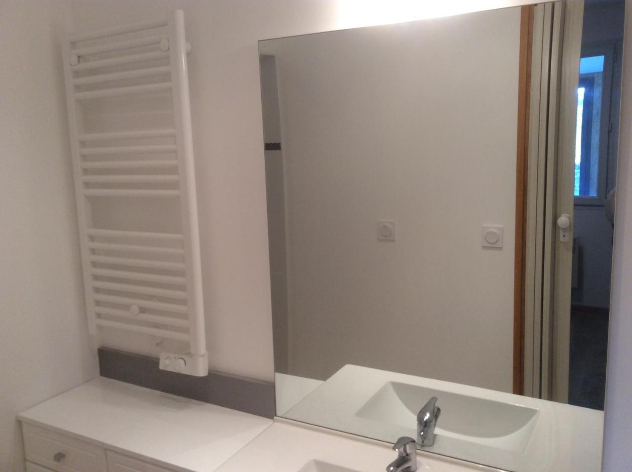 Gite Du Serre De Boudre Climatise, Spa Permanent Buisson 外观 照片